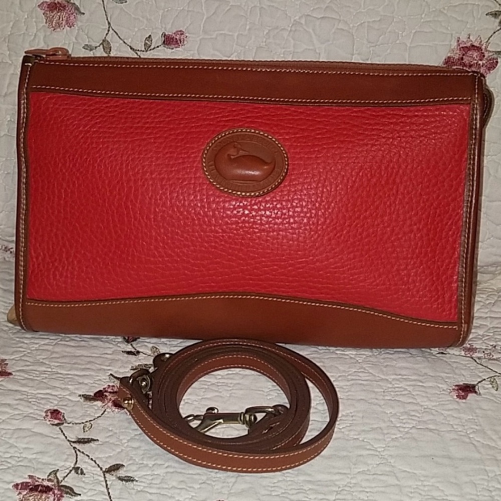 Dooney & Bourke Vintage Zipper Top Purse